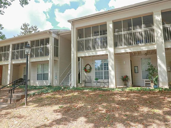 3rd image of 1280 Middle Tennessee Blvd APT G7