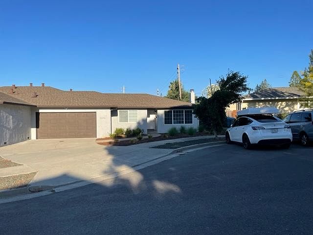 1st image of 10292 Degas Ct