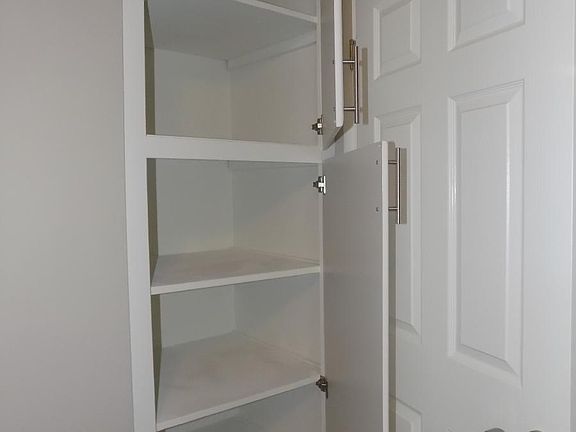 5th image of 125 Ximeno Ave APT 17