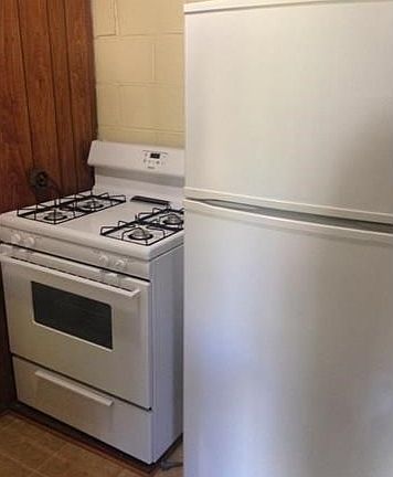 5th image of 362 E Jefferson Ave #B