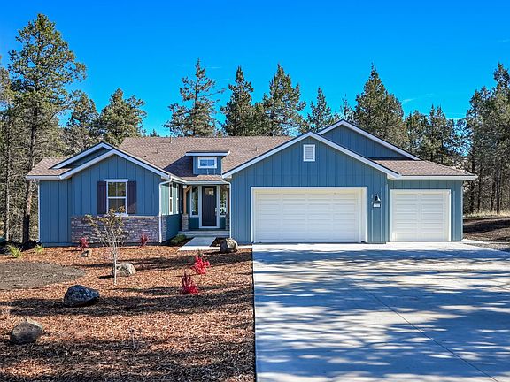 1211 Vine Maple Drive