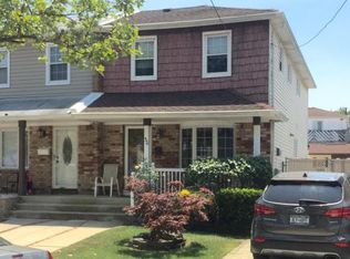 30 E Augusta Ave, Staten Island, NY 10308