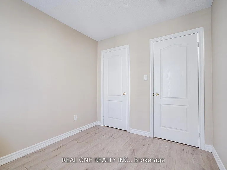9 Ruskov Ln #UPPER — Photo 19
