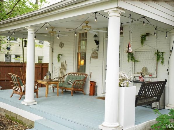 111 Portland Ave, Belleville, IL 62220