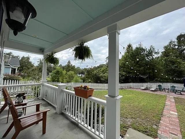 324 Coquinas Ct — Photo 6