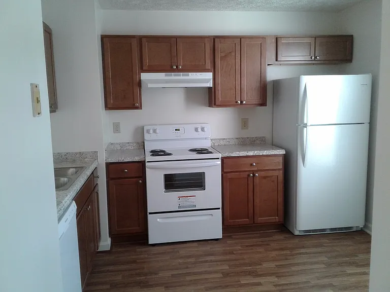 47 Mare Ct #C — Photo 6