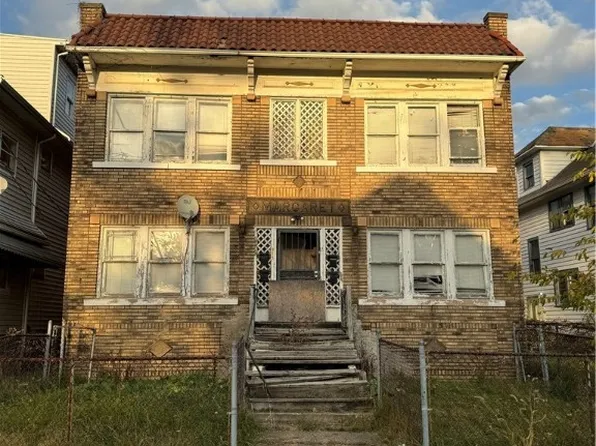 915 Eddy Rd, Cleveland, OH 44108
