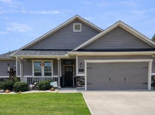 4726 Oyster Ln, Bay City, TX 77414