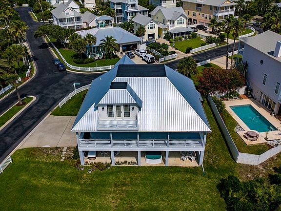 200 Gull Circle deck views
