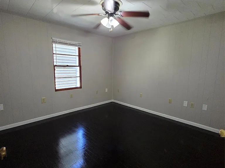 122 S Willow St — Photo 12