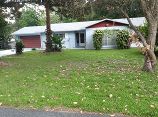 2402 Woodside Dr, Leesburg, FL 34748