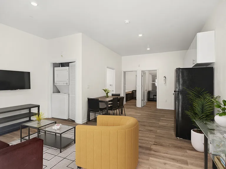 Owl's Nest Apartments — Photo 25
