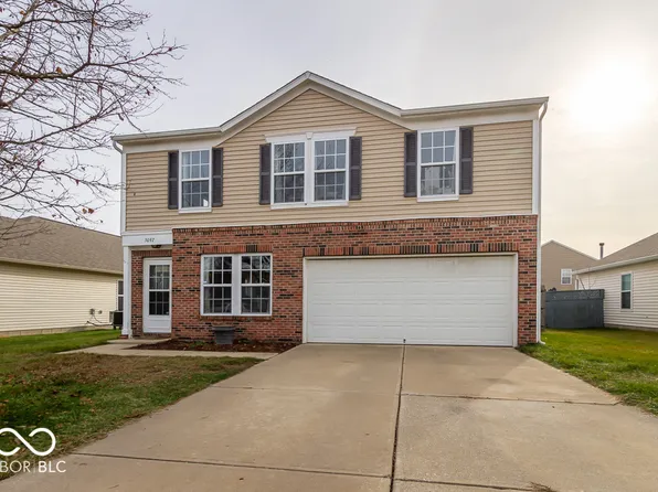 3097 W Meadowbend Dr, Monrovia, IN 46157