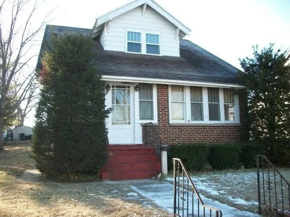 916 Prospect Ave, Portage, WI 53901