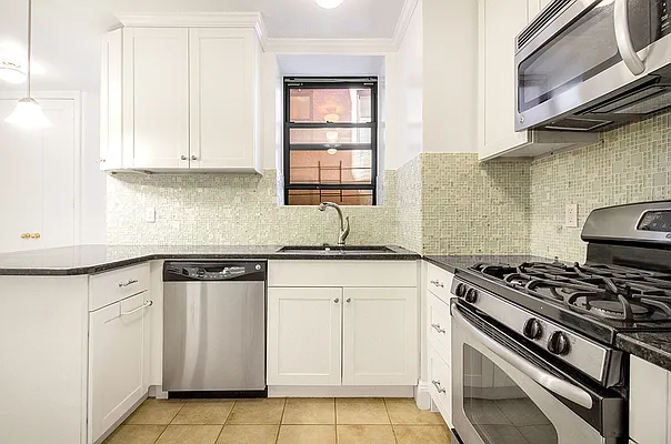 Rented by Compass | media 2