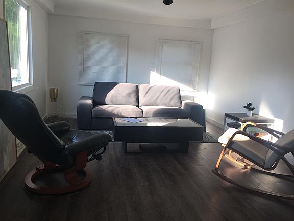 5th image of 448 Forbush Avenue