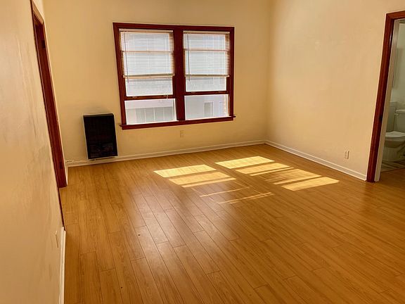 4th image of 611 S Cloverdale Ave APT 206