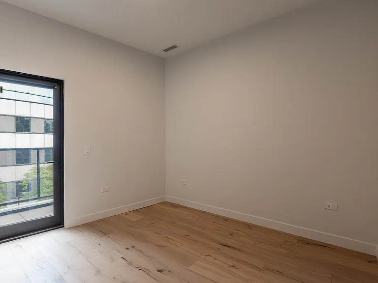 PH402