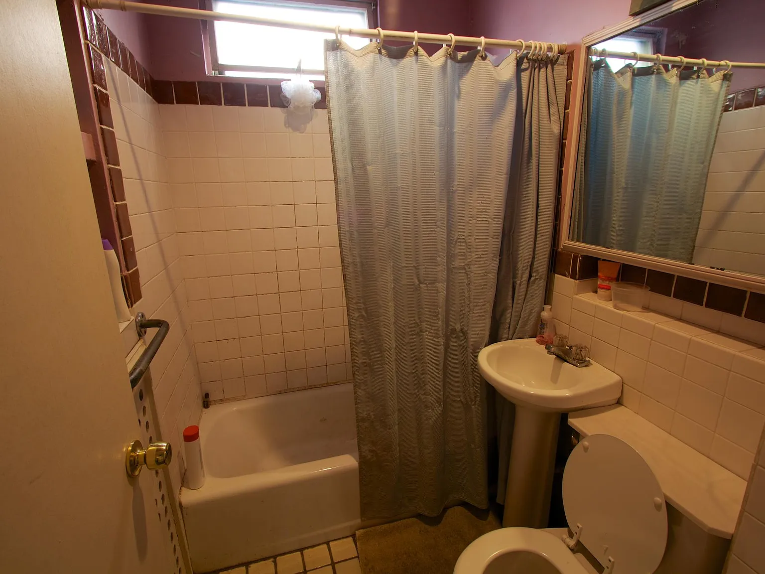 4 bed, 2.5 bath, 150 sqft, $975 — Photo 3