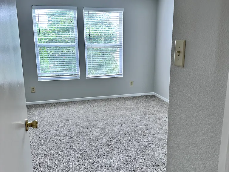 15162 Beam St — Photo 37