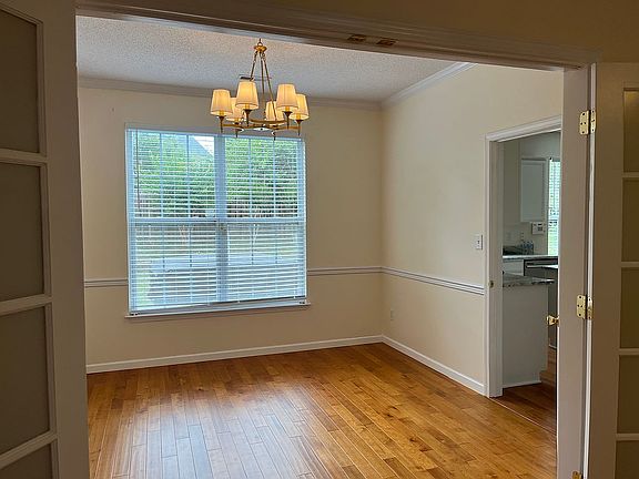 5th image of 6400 Estes Ct