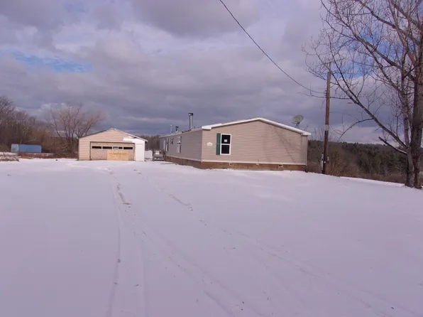 80 Wiggins Rd, Owego, NY 13827