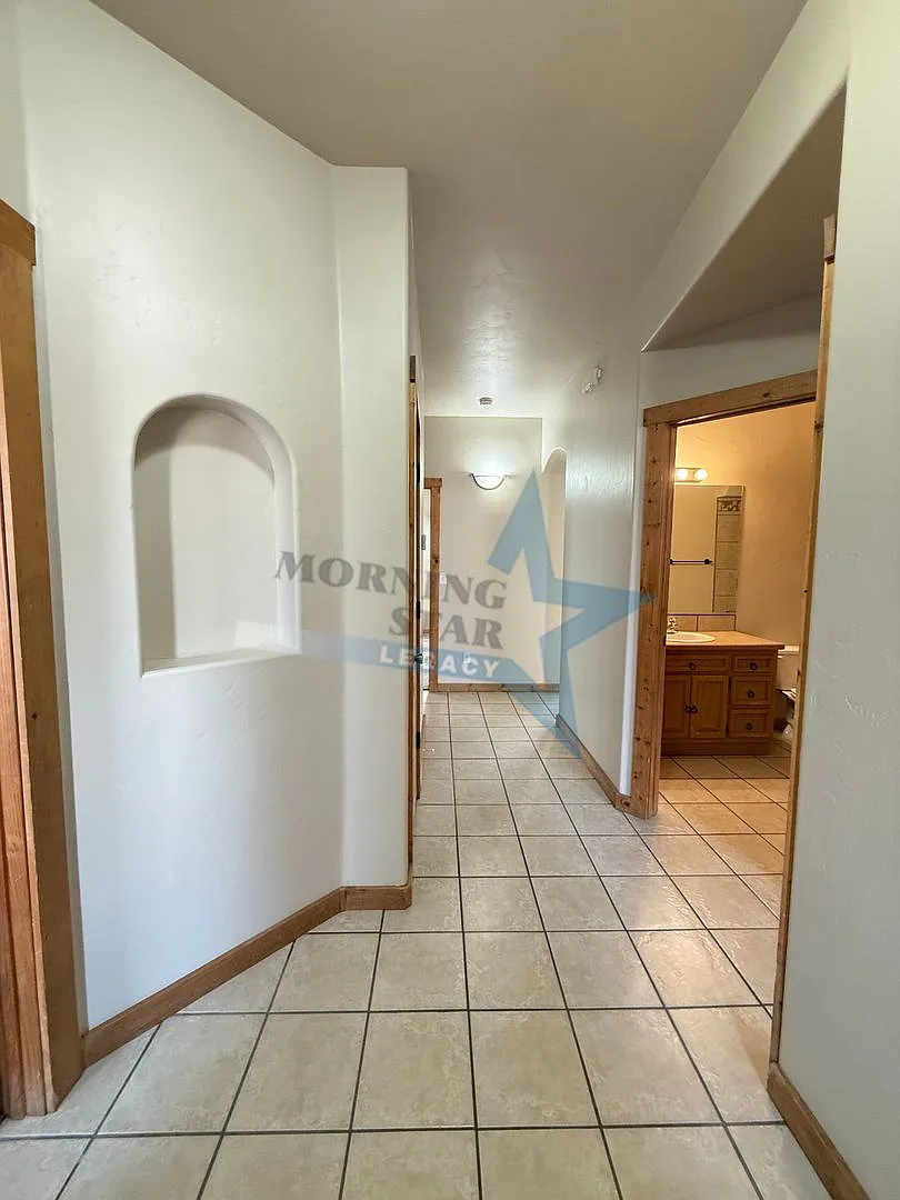 Southwestern Beauty - Excellent location! — Photo 4