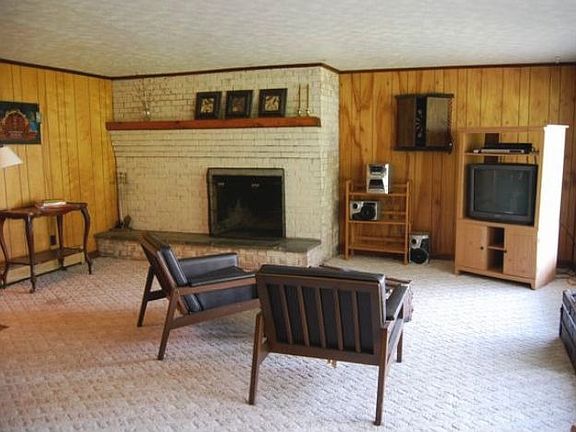 Terrace level family room