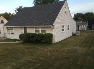 22 Walton Ave, Ewing, NJ 08618