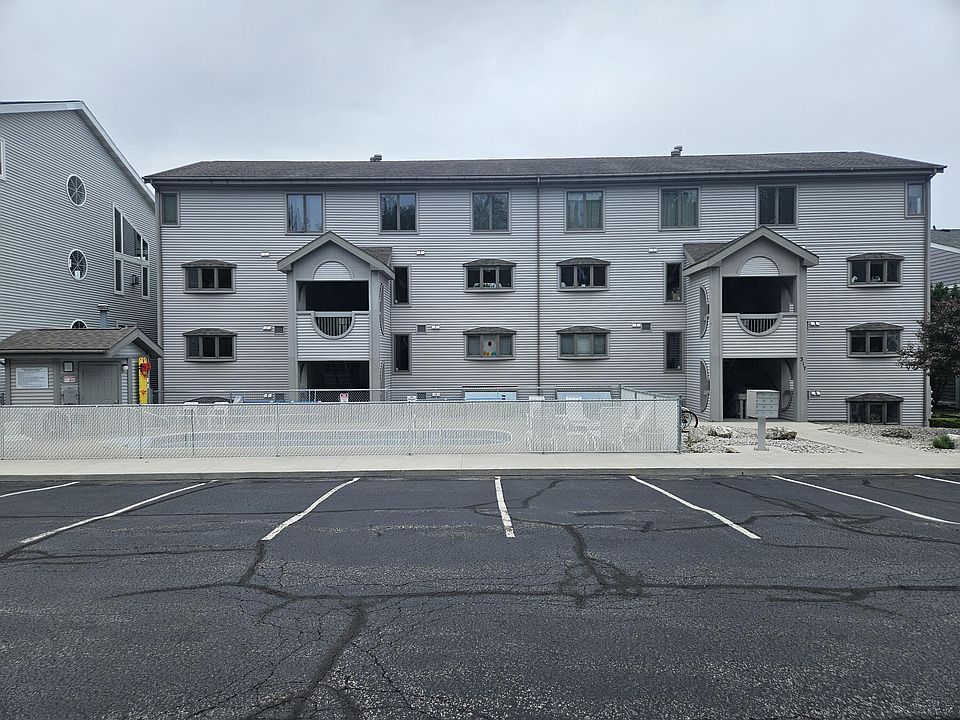 1st image of 317 5th Ave APT 4