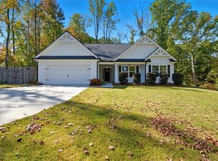 2860 Pilgrim Mill Rd, Cumming, GA 30041