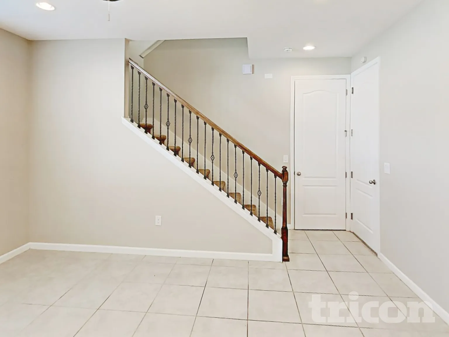 2038 Sloans Outlook Drive Groveland FL — Photo 3