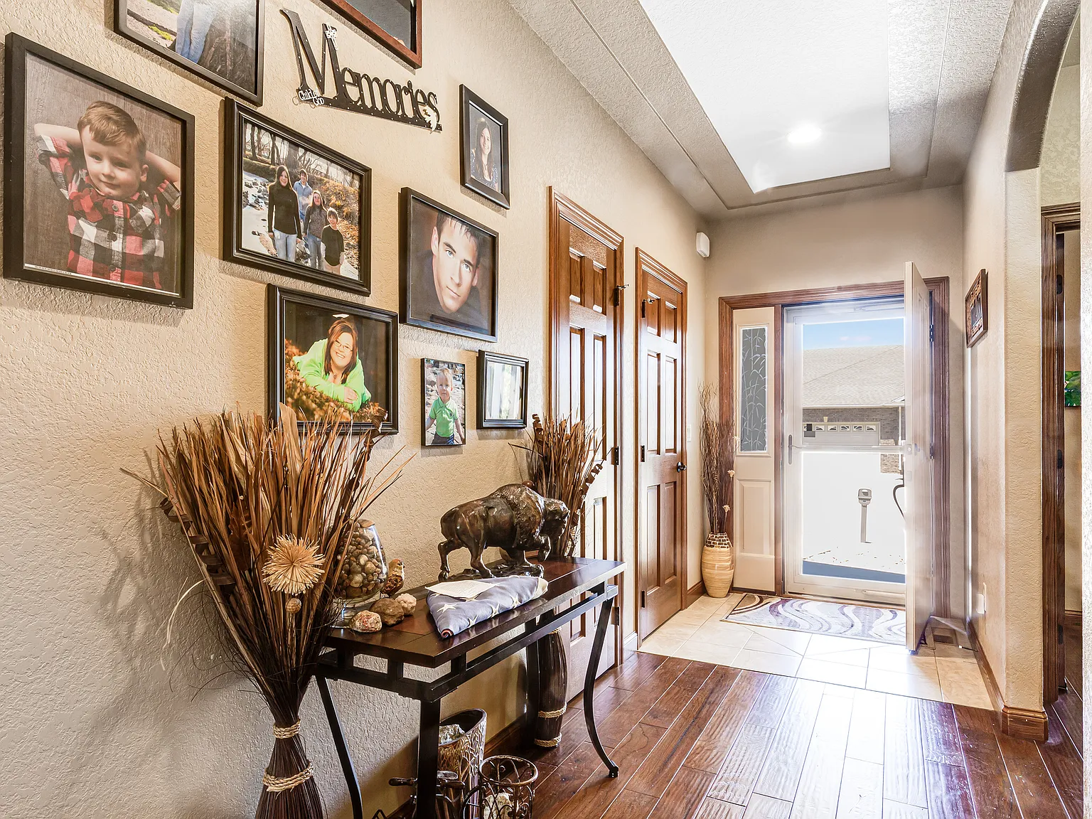 301 Enchanted Pines Drive - 1 — Photo 2
