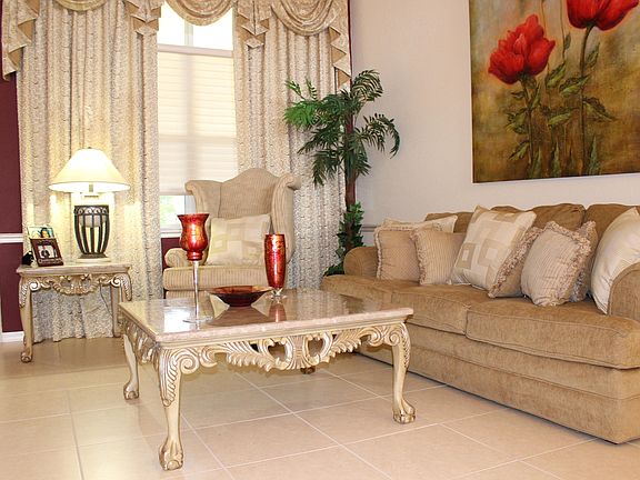 5th image of 343 SW Lake Forest Way