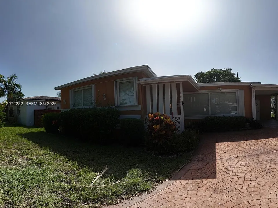 12140 NE Miami Ct