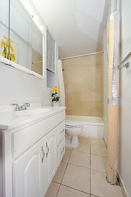 Rented by Eisenberg Exclusives | media 69