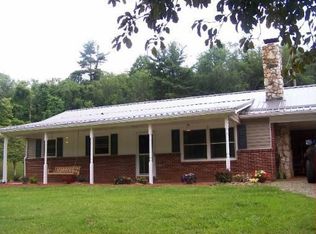741 Woodstock Rd, Meadows Of Dan, VA 24120