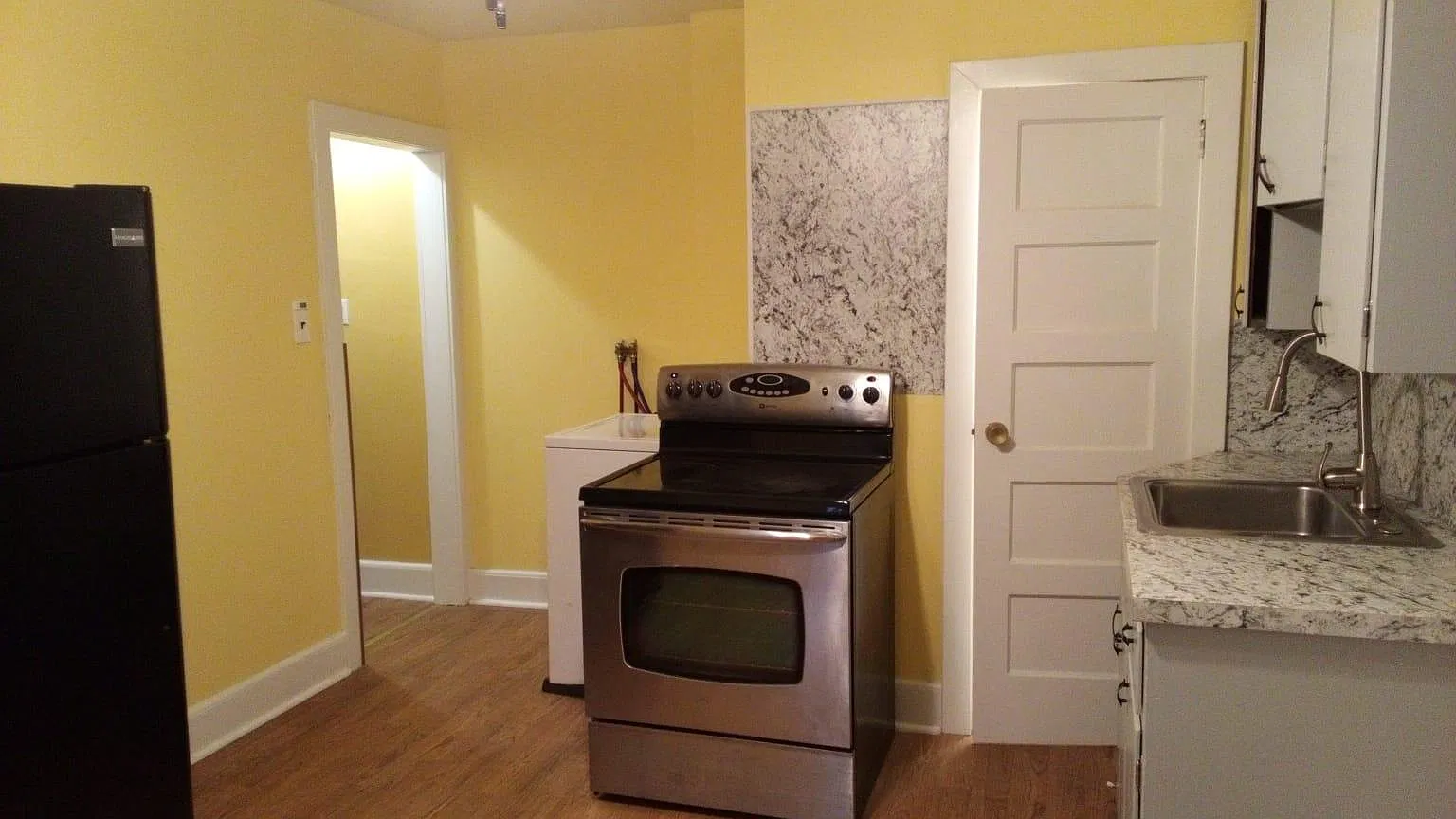 362 Ferdinand St — Photo 3