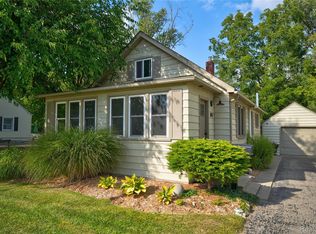 872 W Silver Lake Rd, Fenton, MI 48430