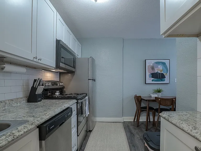 3811 Mercier St #103 — Photo 9