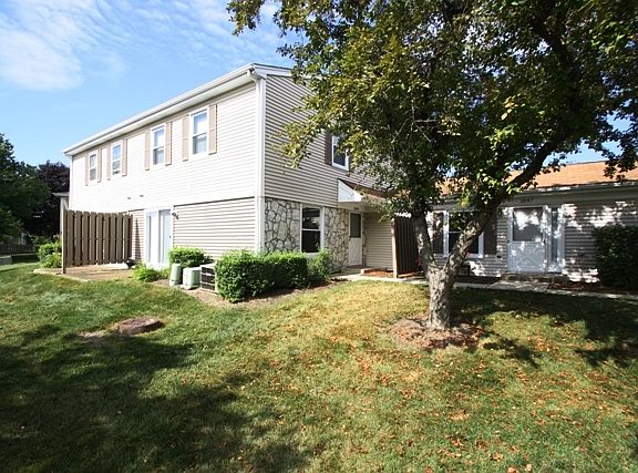 2nd image of 1049 Brunswick Hbr #1057