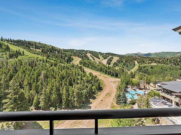 2nd image of 2300 Deer Valley Dr E Unit 902