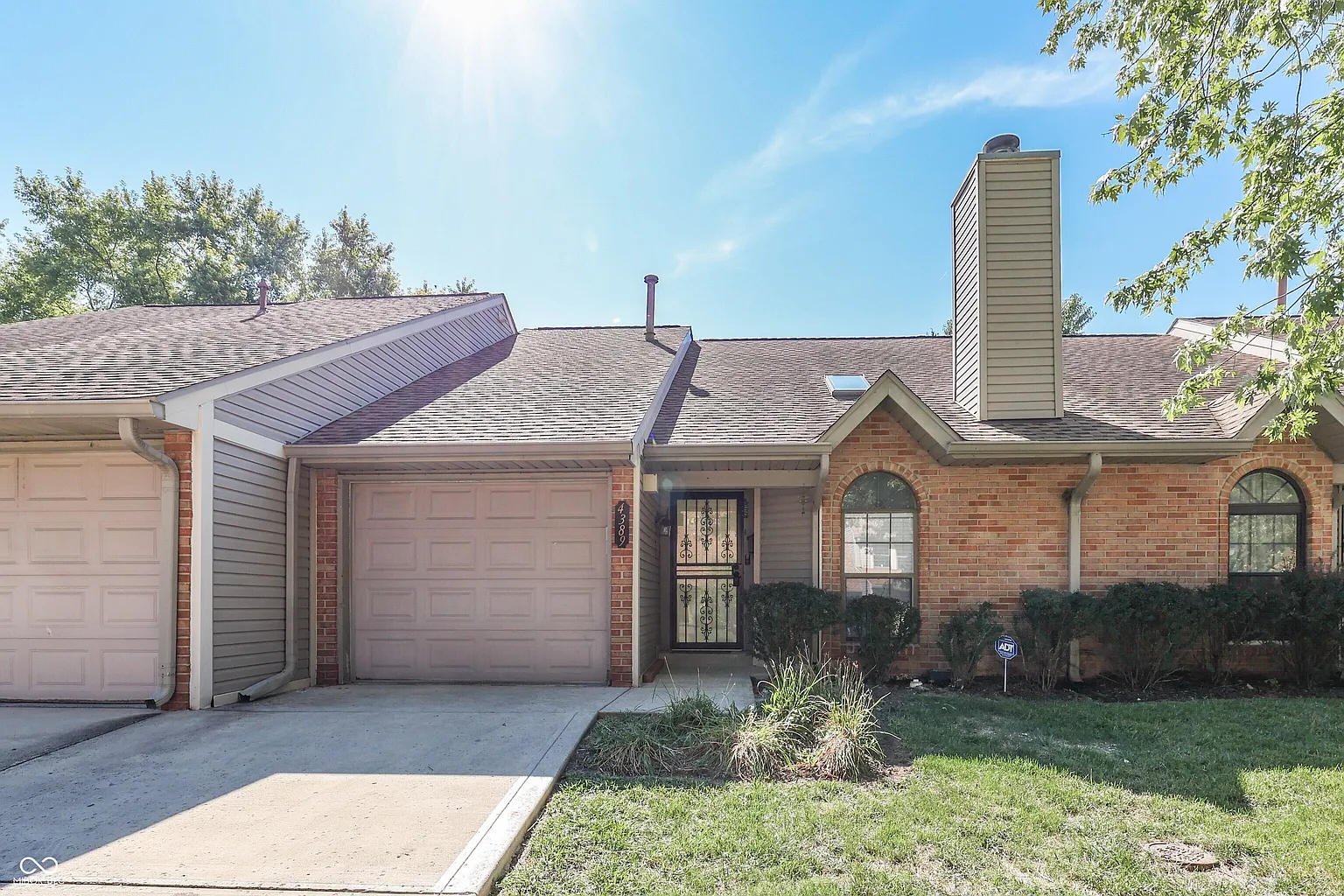 4389 Abby Creek Ln photo 1