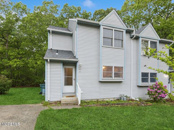 6 S Indian Valley Ct