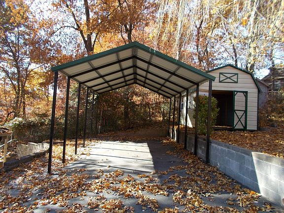 Parcel 2 carport and shed