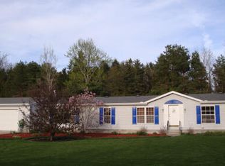 101 Fenton Dr, Pinconning, MI 48650