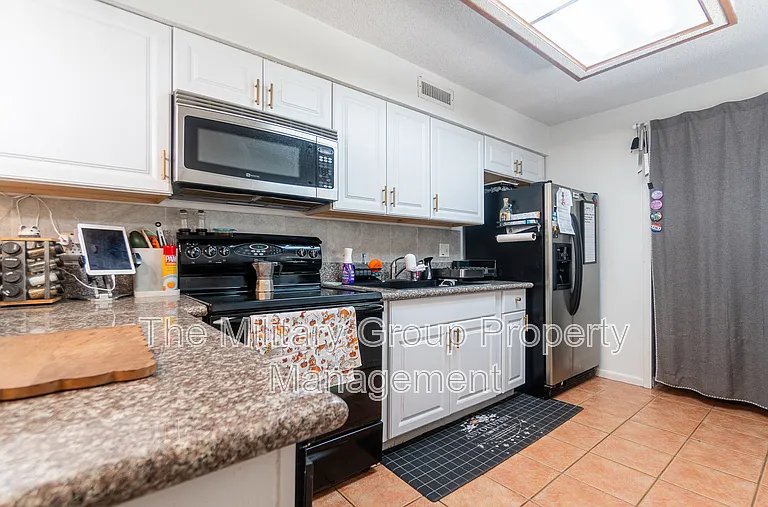 4814 Kingsmeadow Ln — Photo 5