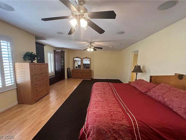 7611 Cougar Creek Cir — Photo 42