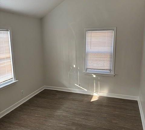 4th image of 9547 Ridge Ave