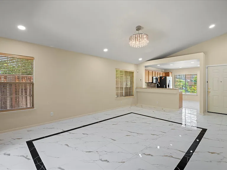 38806 Litchfield Cir — Photo 21